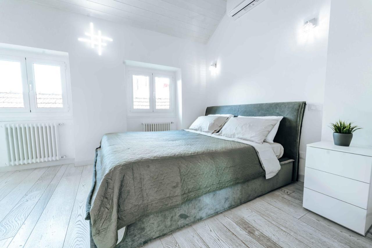 Apartmán Loft Cavour - Teatro Ariston Sanremo Exteriér fotografie